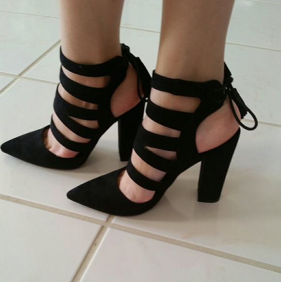 black fancy heels
